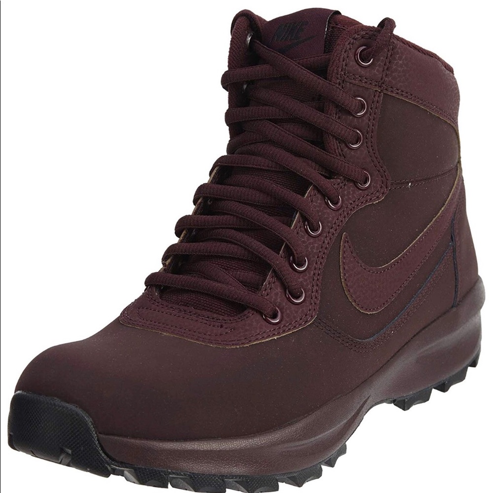 Men’s Nike shoes